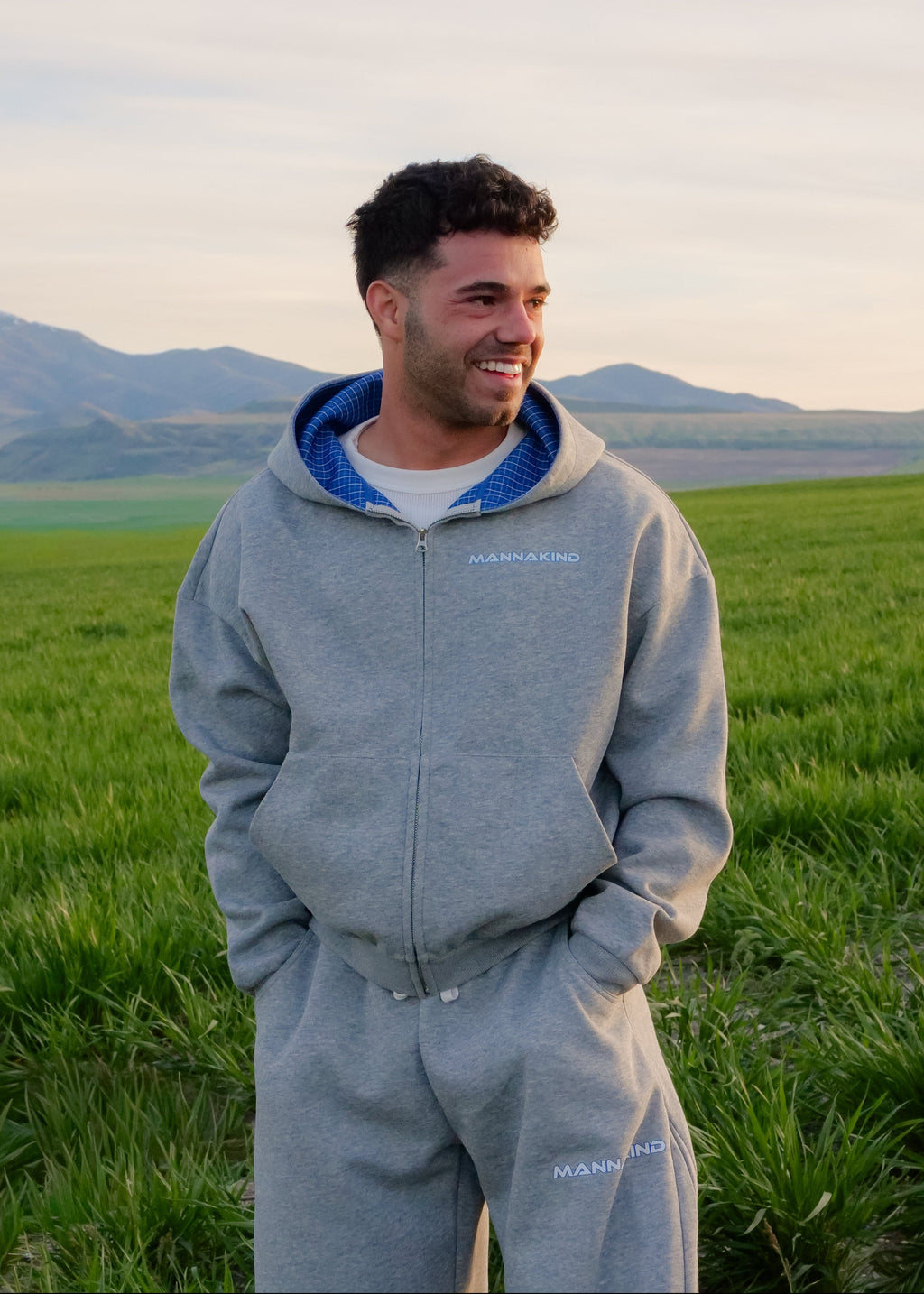 Serve Someone Everyday Boxy Zip Hoodie